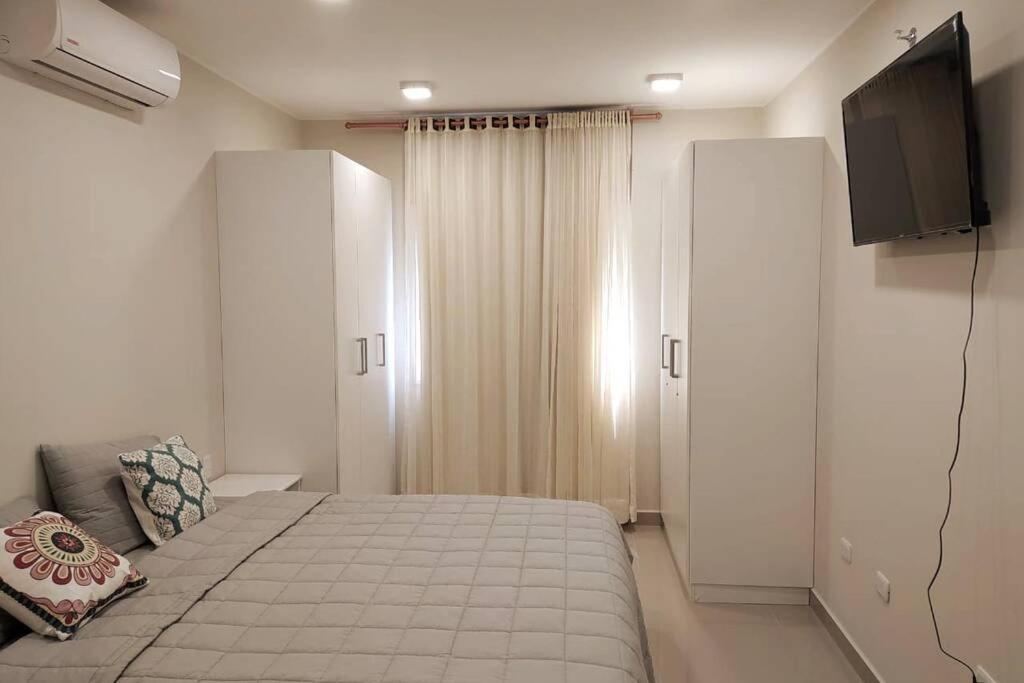 Condo In Villamorra, 2 Bedrooms Асунсьон Экстерьер фото